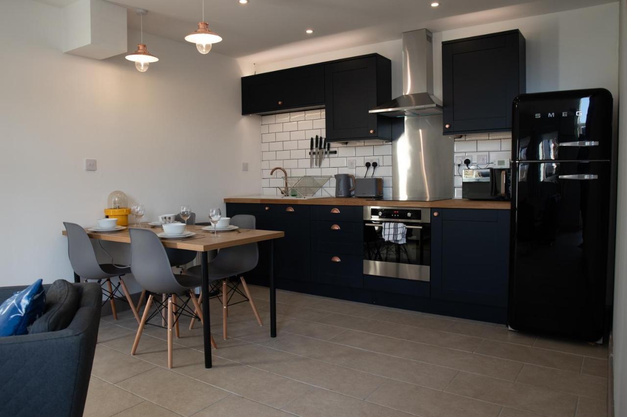 Unique Barn Conversion In Saddleworth 올덤 외부 사진