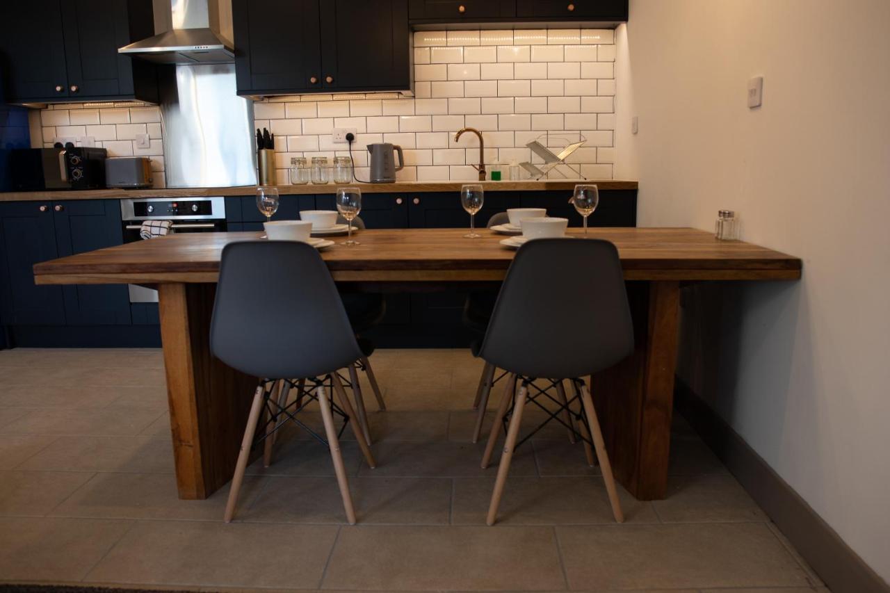 Unique Barn Conversion In Saddleworth 올덤 외부 사진
