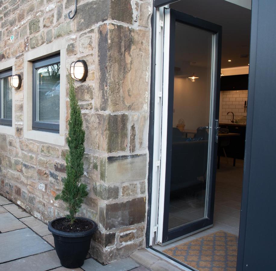 Unique Barn Conversion In Saddleworth 올덤 외부 사진